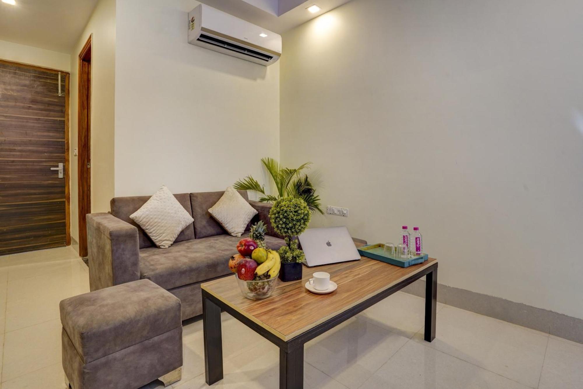 מלון Siroli Townhouse Jagatpura & Pratapnagar מראה חיצוני תמונה